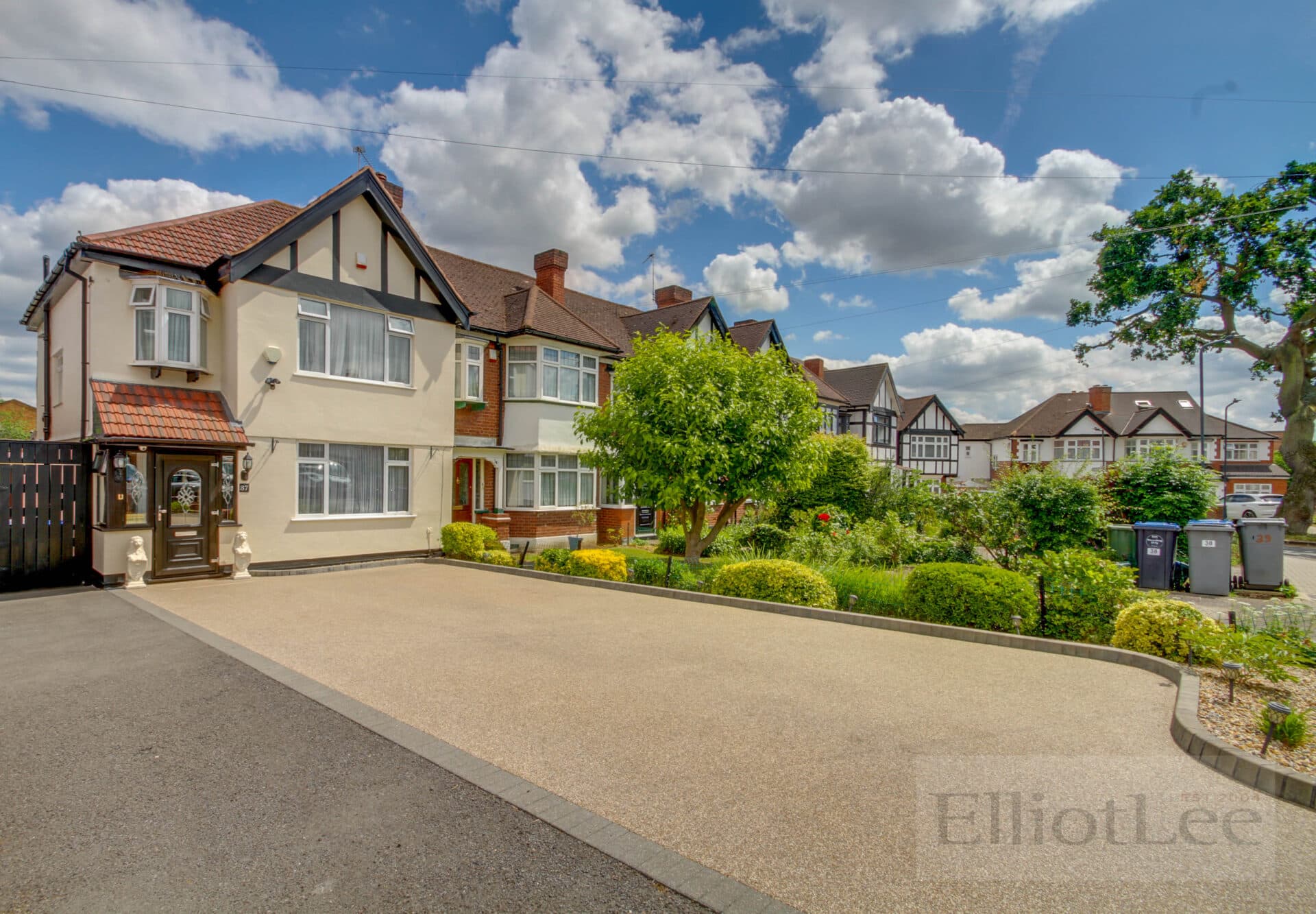 East Court, Wembley, HA0