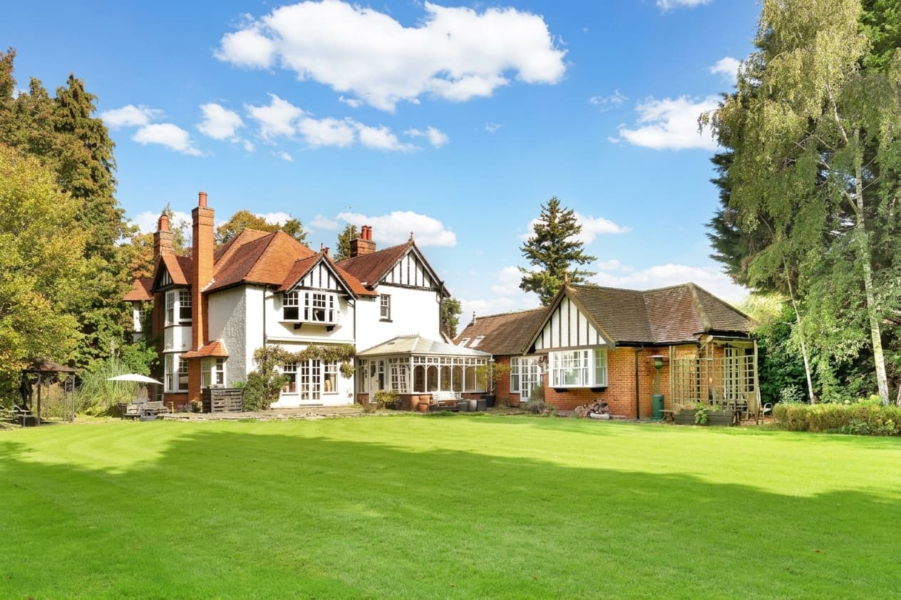 Ledborough Lane, Beaconsfield, HP9