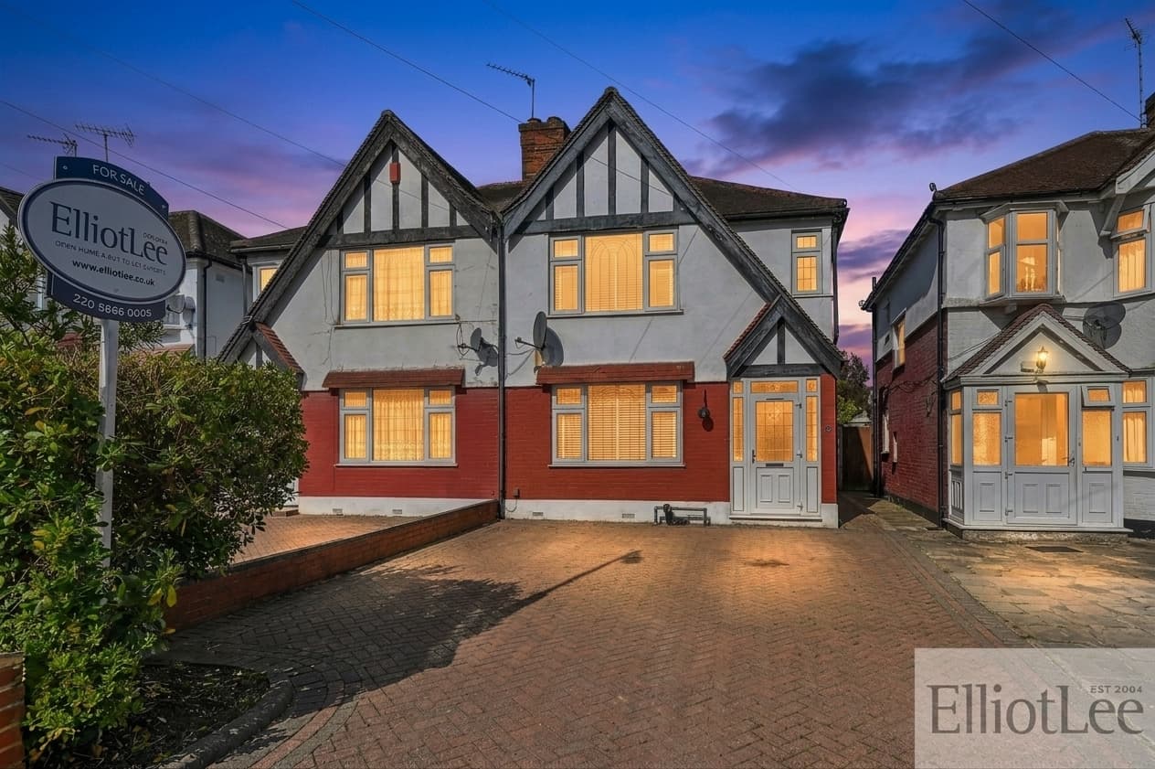 Spencer Road, Wembley, HA0
