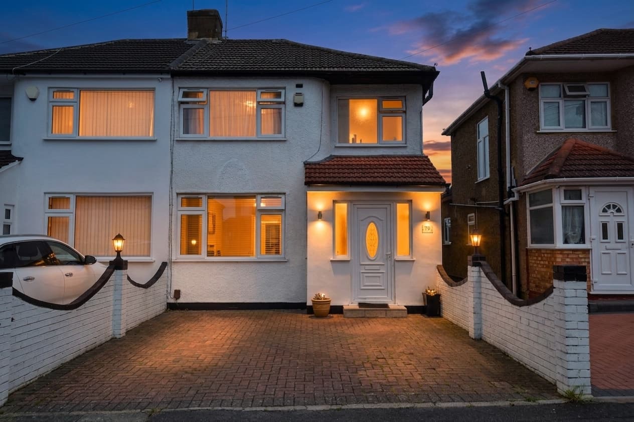 Holyrood Avenue, Harrow, HA2