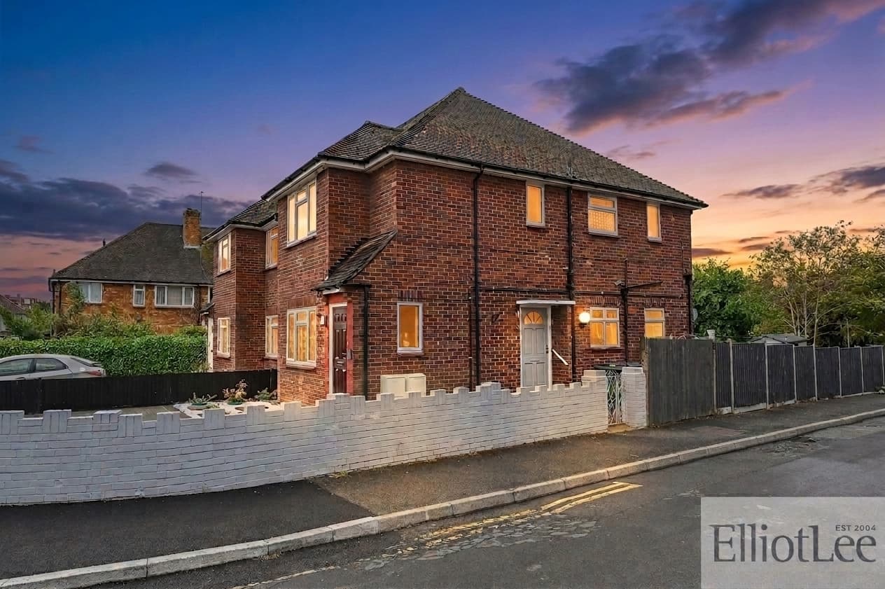 Paddocks Close, Harrow, HA2